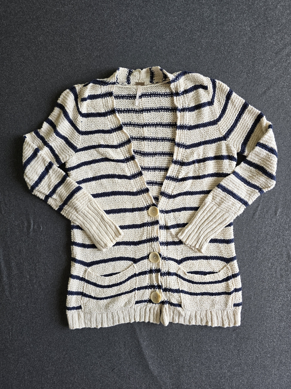 Free People Beach Striped Knit Cardigan Sweater Women Medium White Navy Button